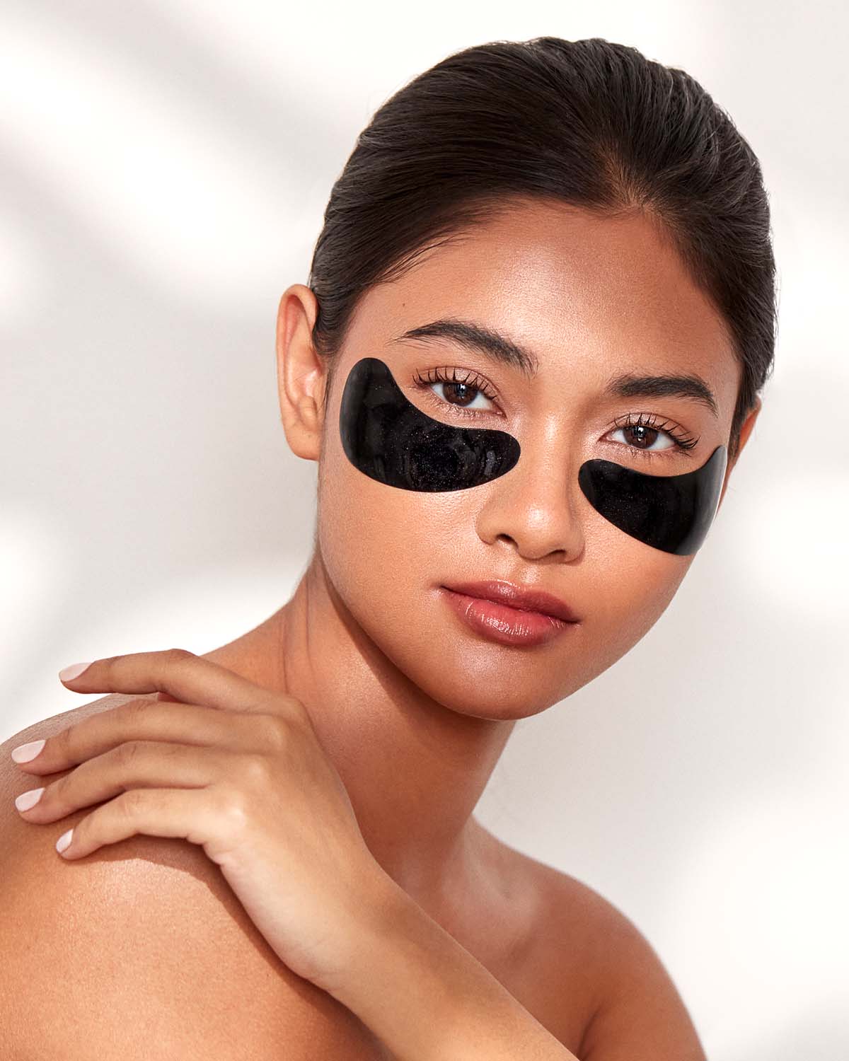 Celestial Black Diamond Eye Mask – 111SKIN
